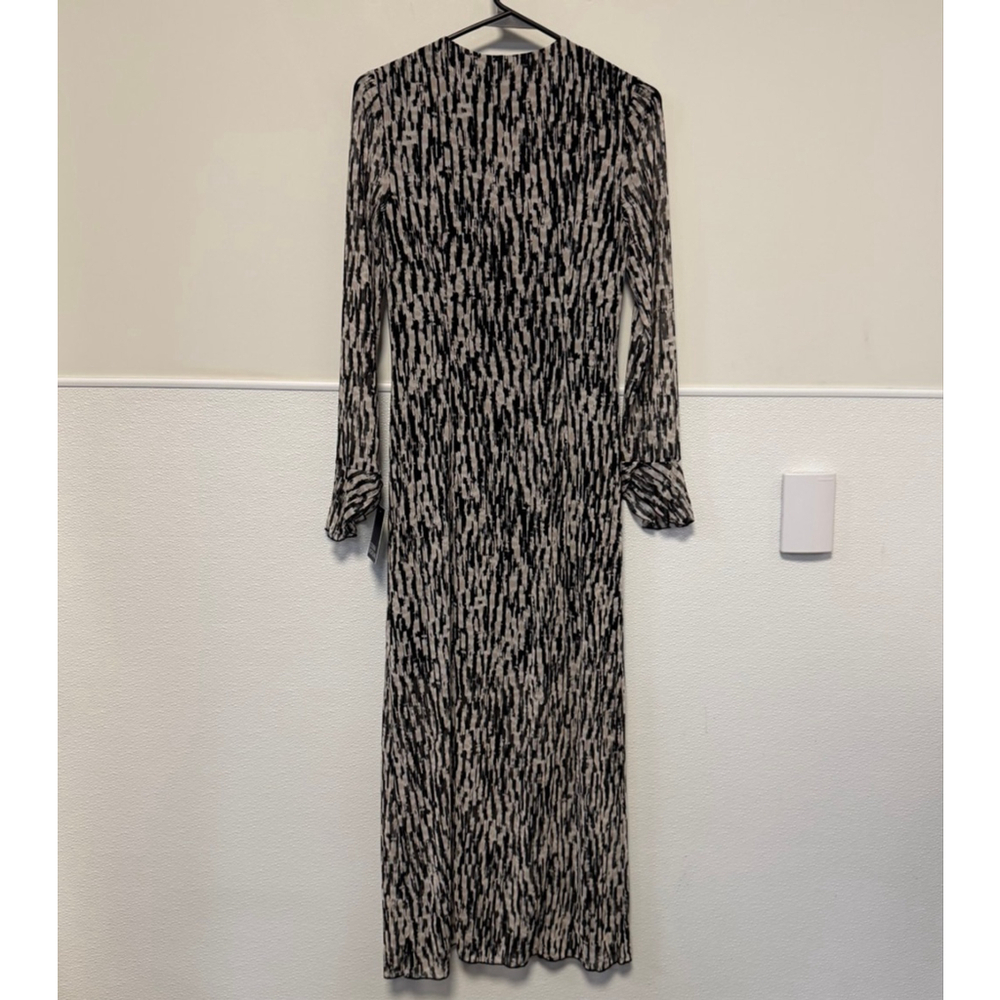 DONNA MORGAN Long Sleeve Dress Size 0 Black Cream New NWT MSRP:$128 A-Line - Picture 8 of 16